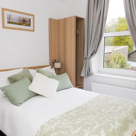 デネクレスト ゲスト ハウス 3* ウィンダミア