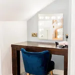 Denecrest Pensjonat 3*