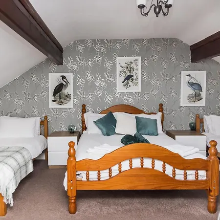 Гостевой дом Denecrest 3*