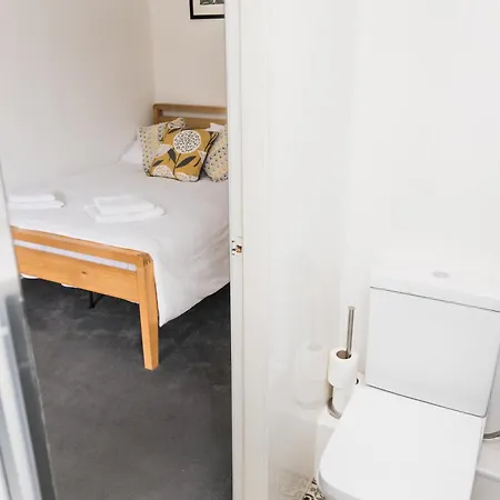 Denecrest Гостевой дом