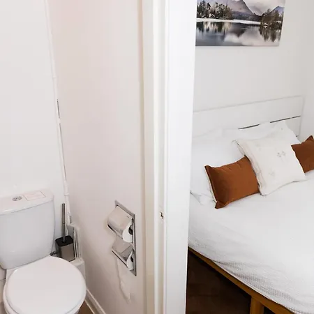 Denecrest Гостевой дом 3*